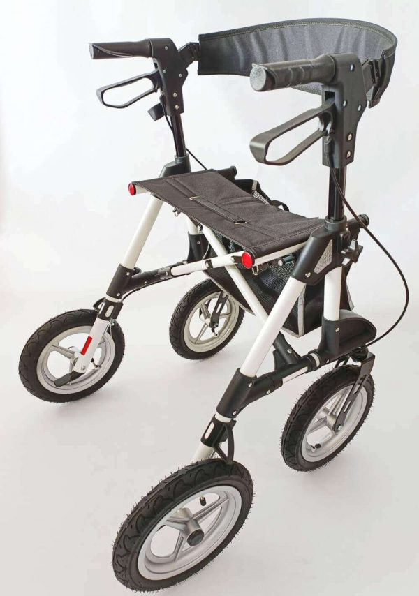 AT51031 Outdoor-Rollator